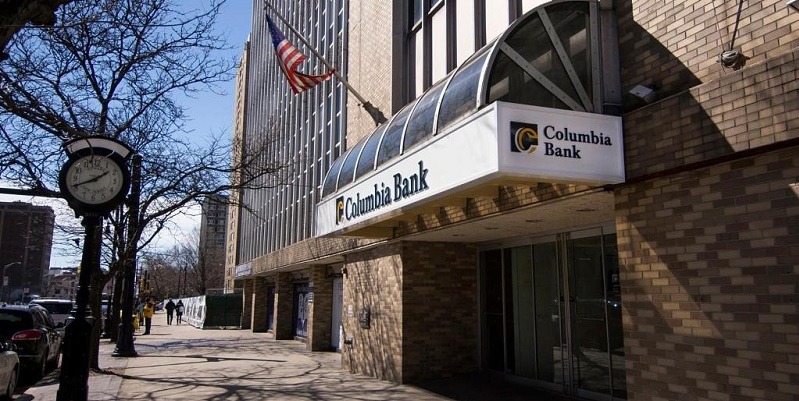 Columbia Bank $300